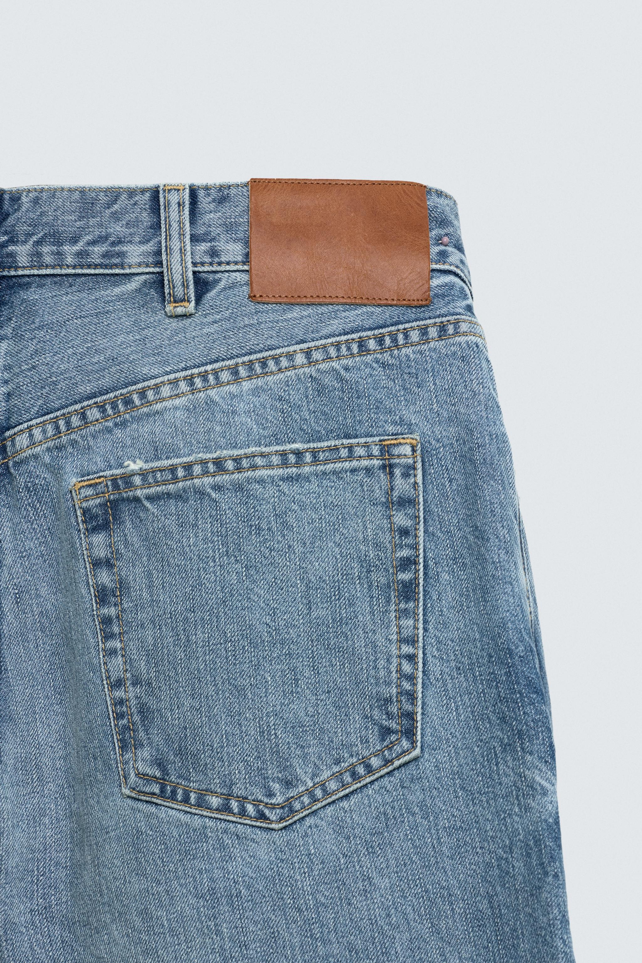 FLARE FIT JEANS
